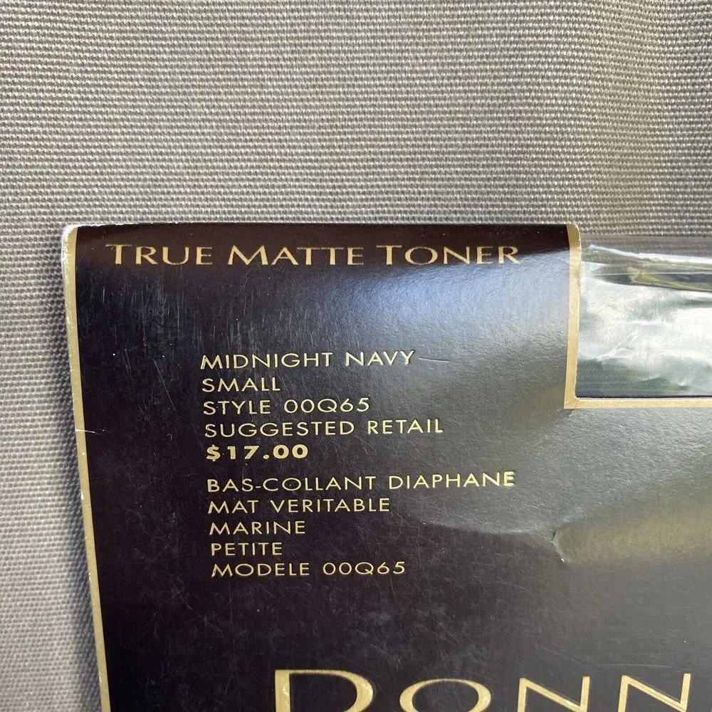NOS Donna Karan True Matte Toner Pantyhose Midnight Navy Small‎ Style OOQ65